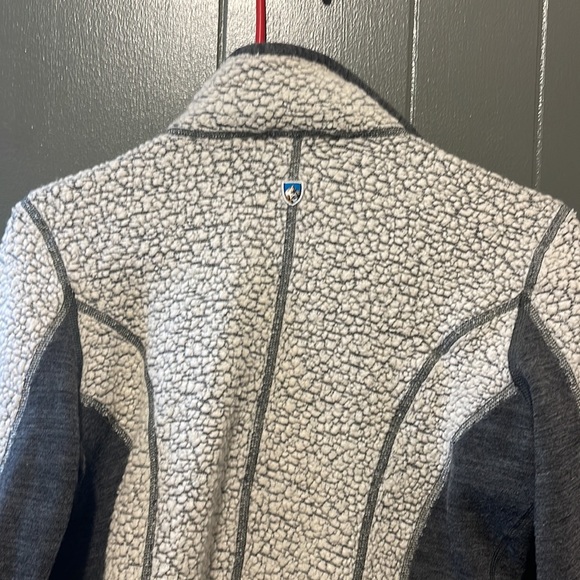 Kuhl women’s fleece zip up, size Small - Picture 5 of 5
